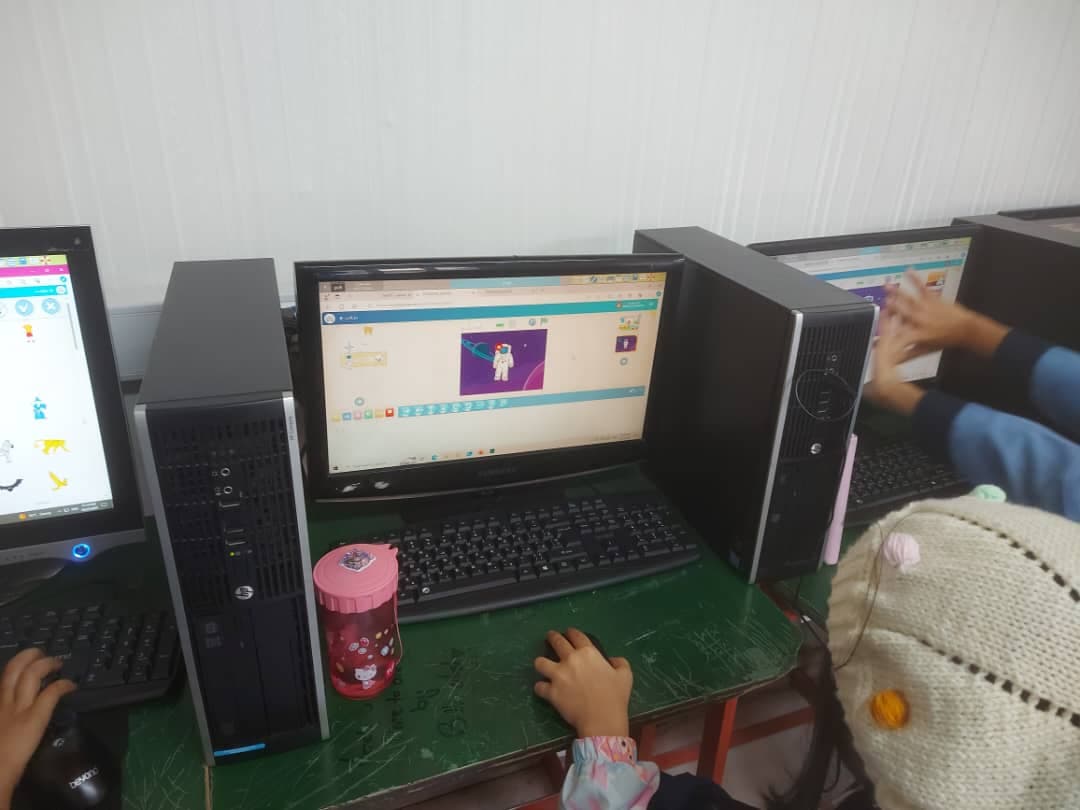 آموزش کامپیوتر وهوش مصنوعی برای کلاس دومی ها